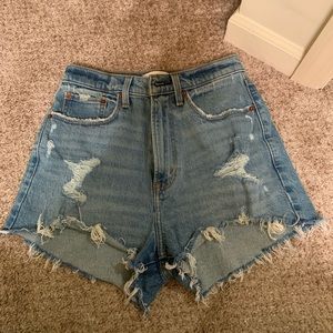 Abercrombie & Fitch Curve love High Rise Mom Shorts